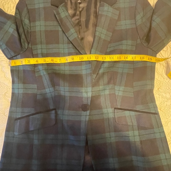 Classic Black Watch tartan blazer Size 10 from Talbots - Picture 5 of 8